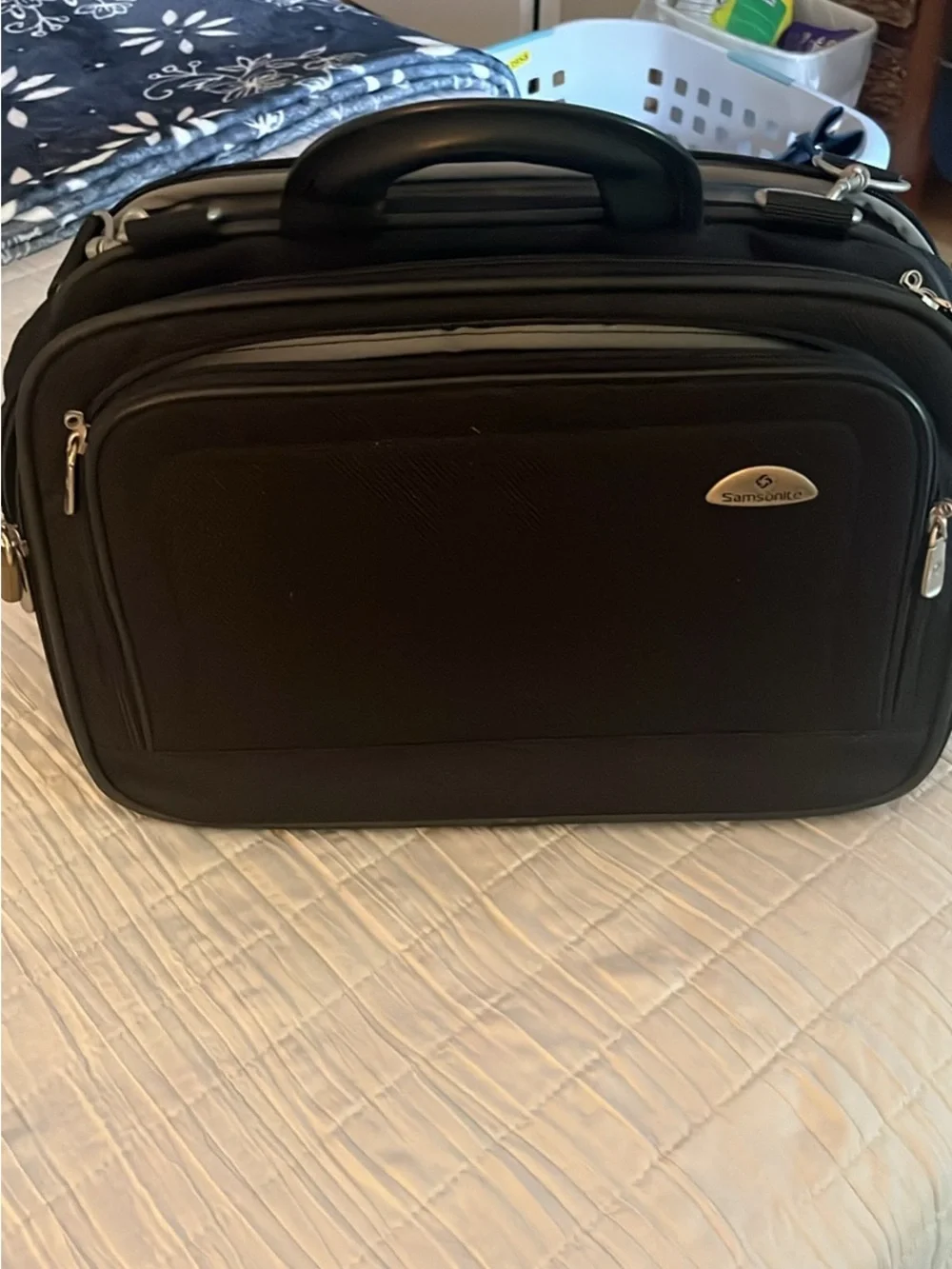 Samsonite Black Laptop Briefcase with Silver Accents